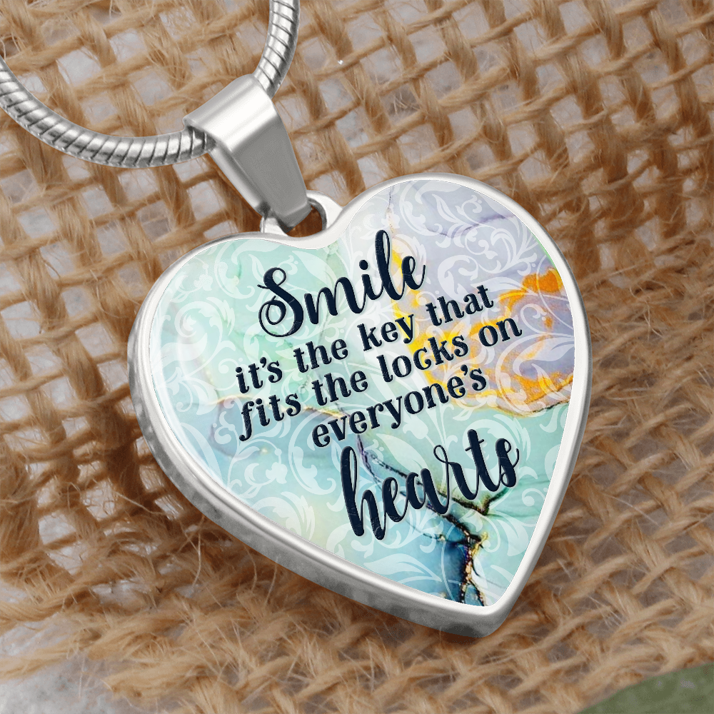 Smile. (Heart Pendant Engraving Snake Chain necklace)
