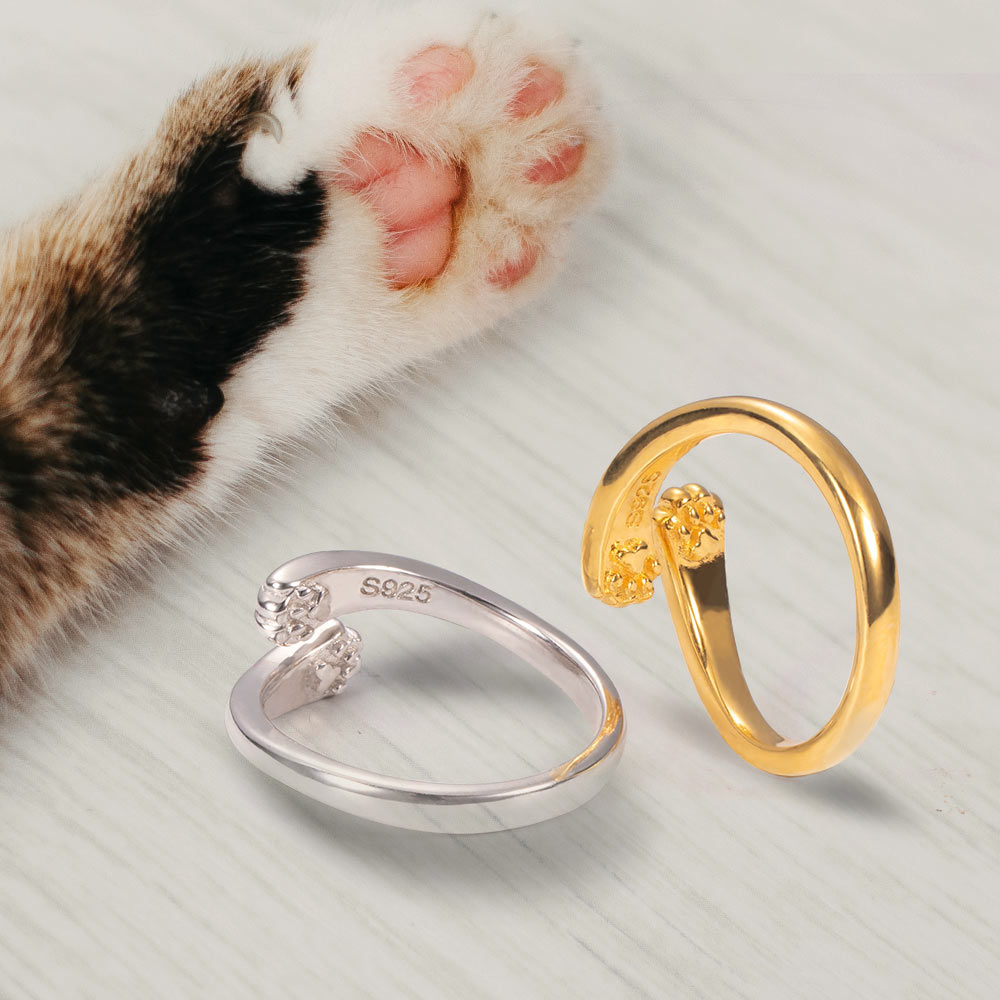 Personalized Cat Paw Hug Ring