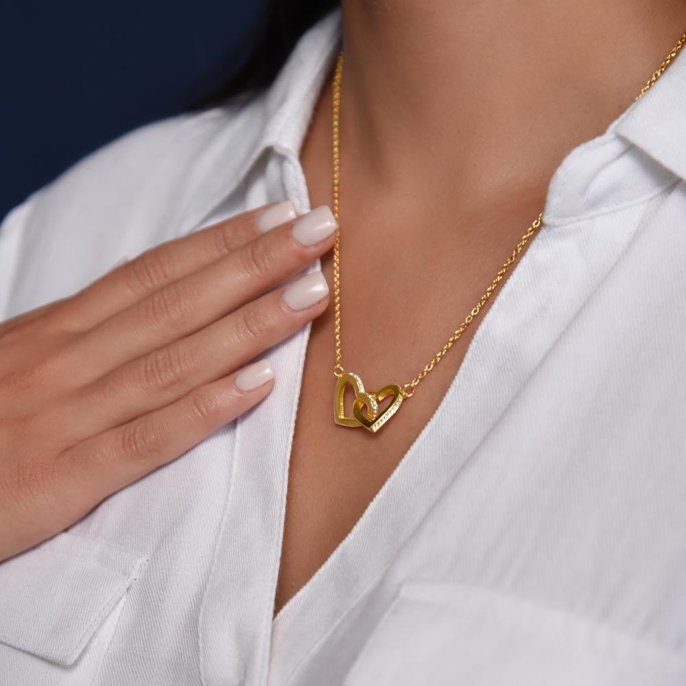 Mom. Forever in my heart (Interlocking Hearts necklace)